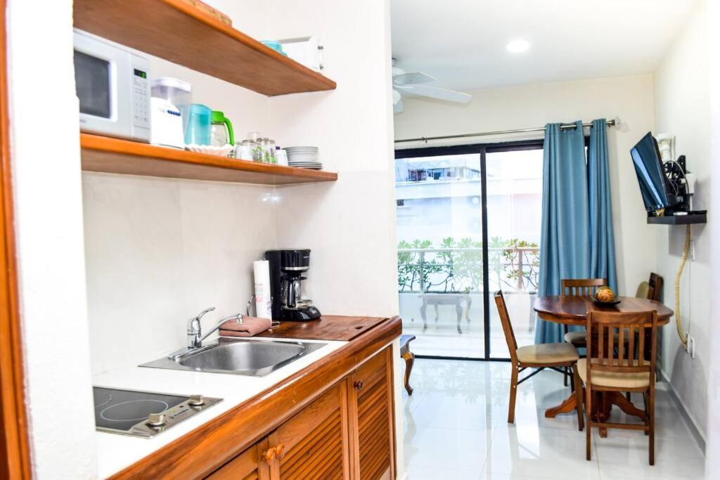 Cancun Marlin 32 エクステリア 写真