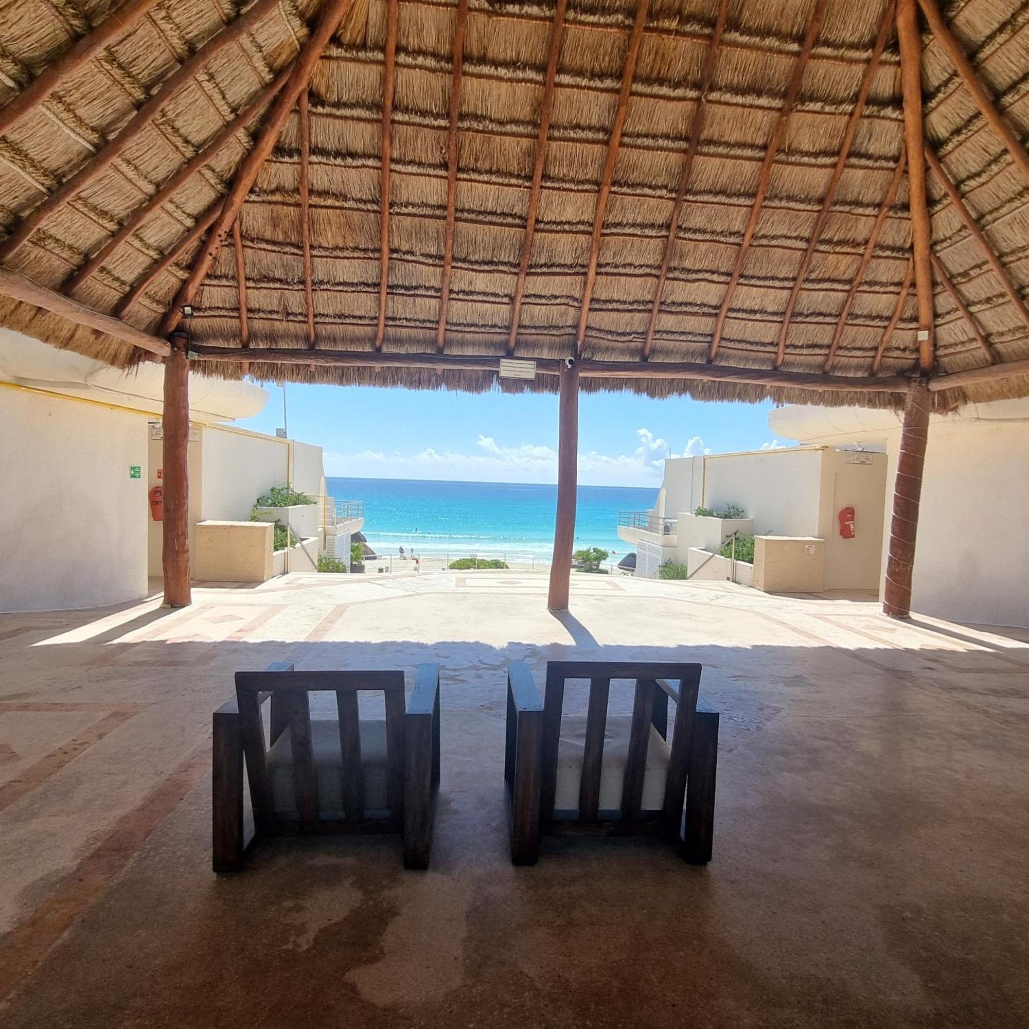 Cancun Marlin 32 エクステリア 写真