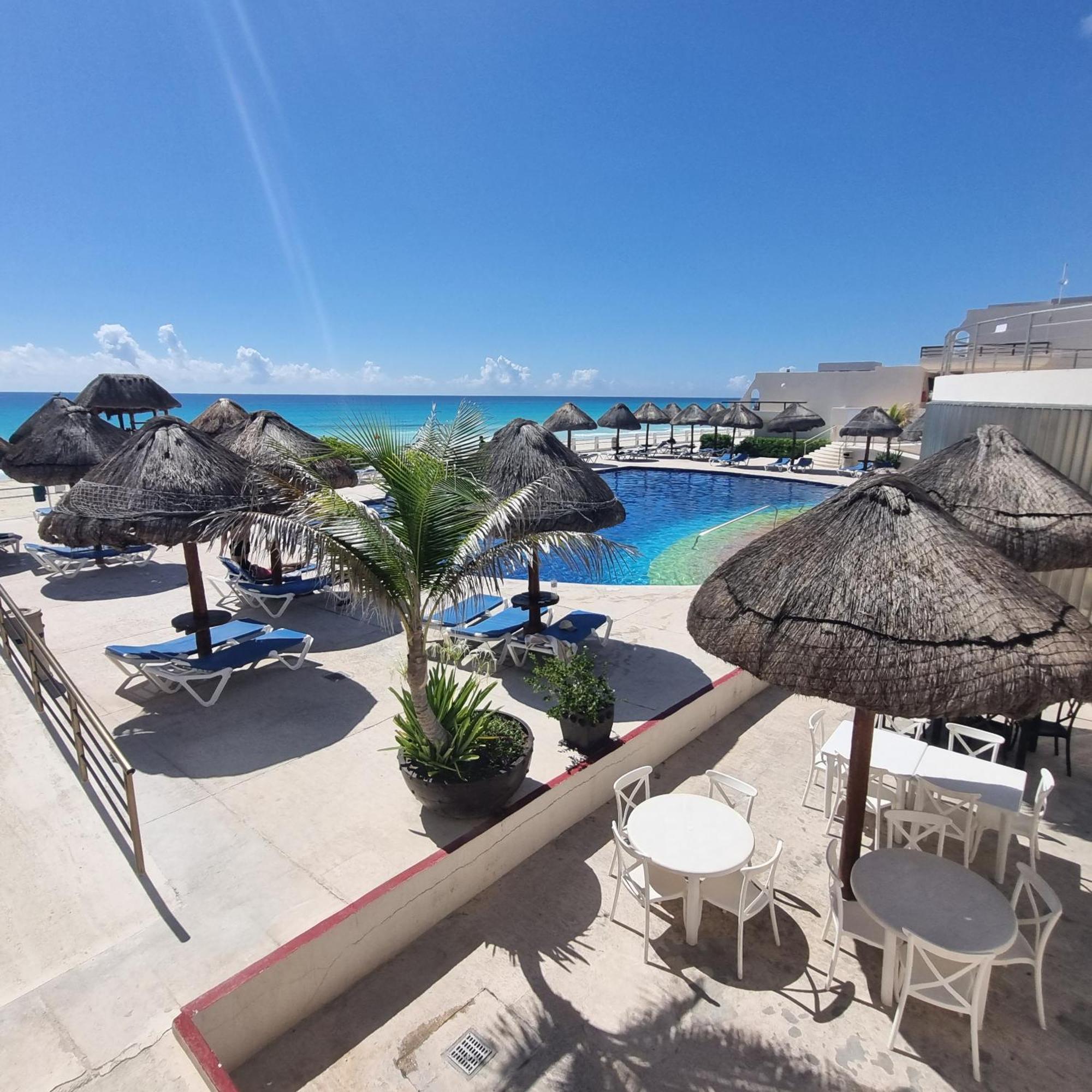Cancun Marlin 32 エクステリア 写真